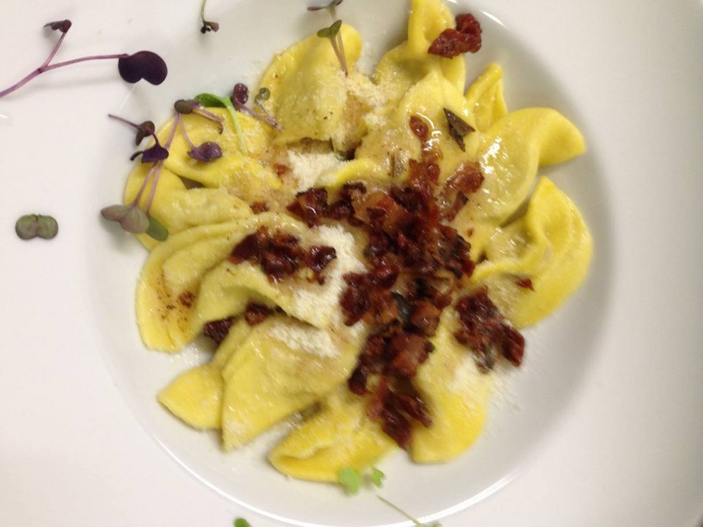 16487069_1307124779349670_2055581109253841472_o-1024x768-1