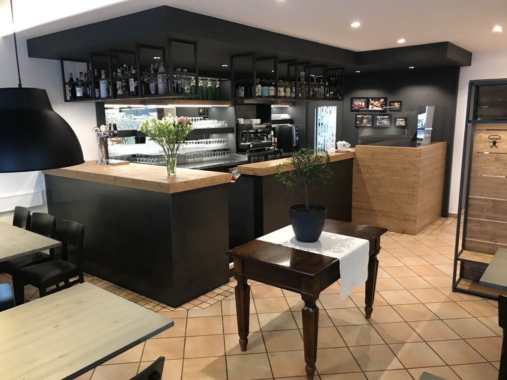 IMG_9585-min-1024x768