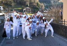 Carnevale, le sfilate colorano la valle: a Zogno vincono gli Olimpici di Zambla