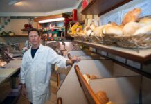 Botta di Sedrina, l’ultimo alimentari chiude dopo 136 anni: troppi supermarket vicini